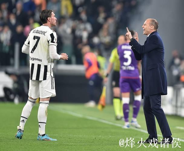 佩杜拉:米兰可能冬窗引进菲尔克鲁格过渡,然后明夏免签DV9 佩杜拉:米兰可能冬窗引进菲尔克鲁格过渡,然后明夏免签DV9